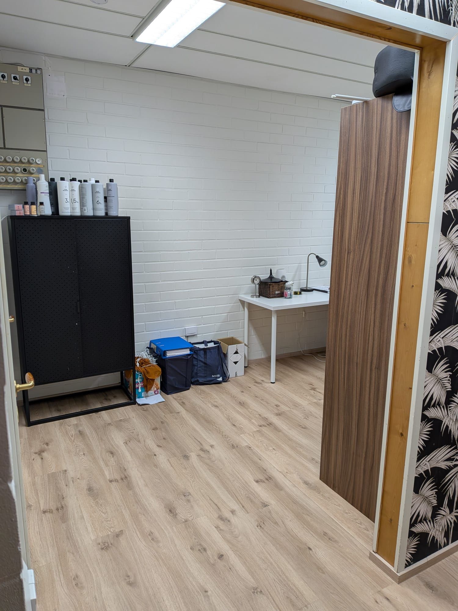 Image 11/11