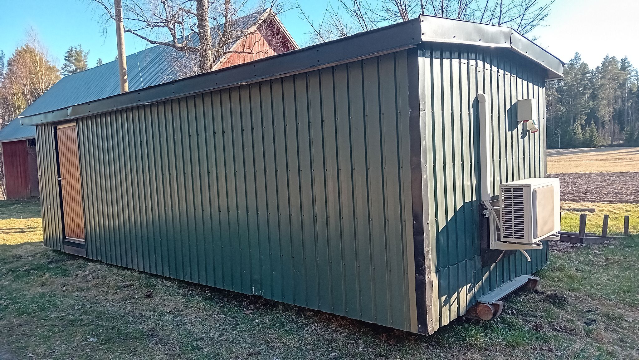 Image 3/8