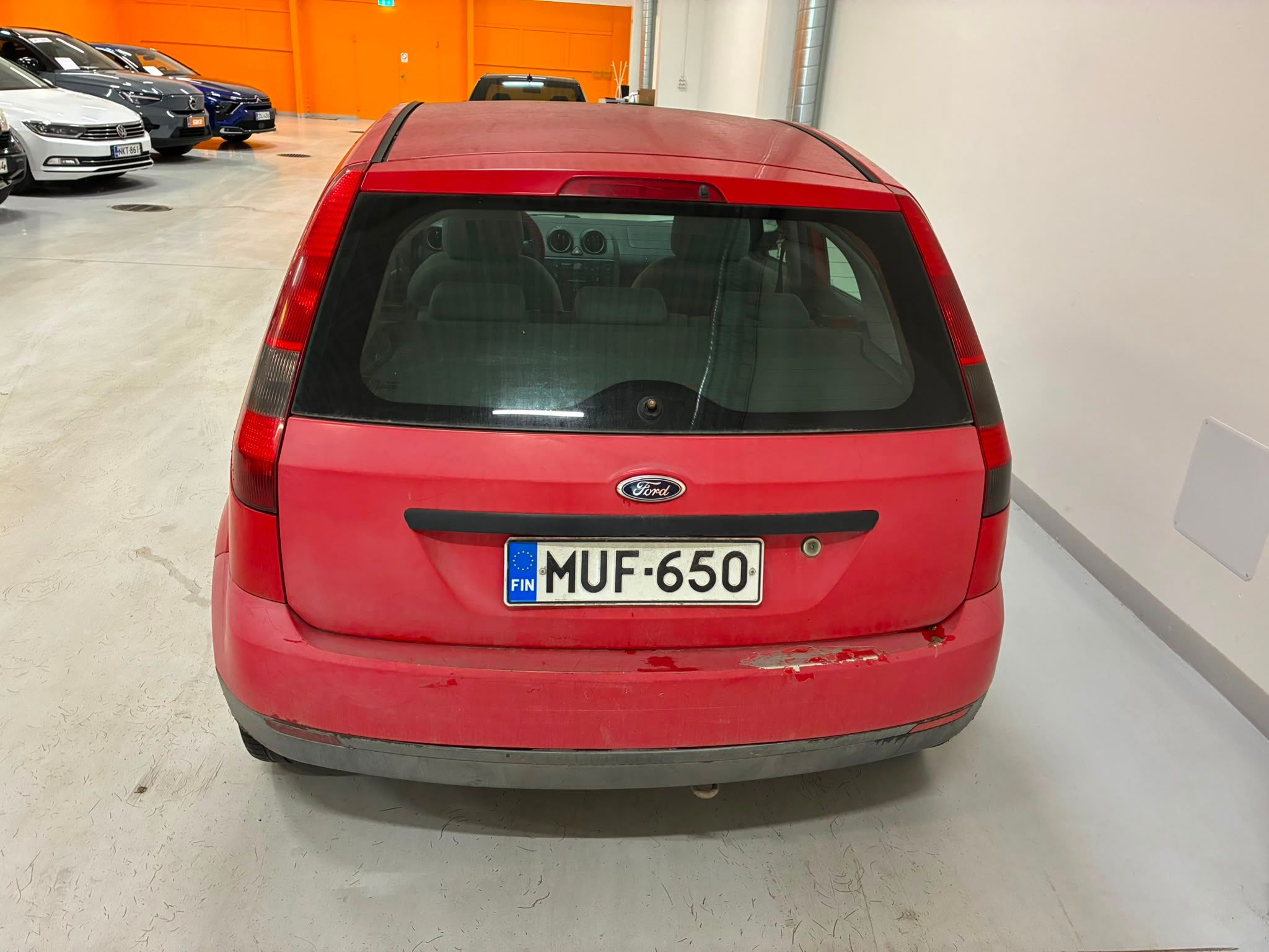 Image 4/10