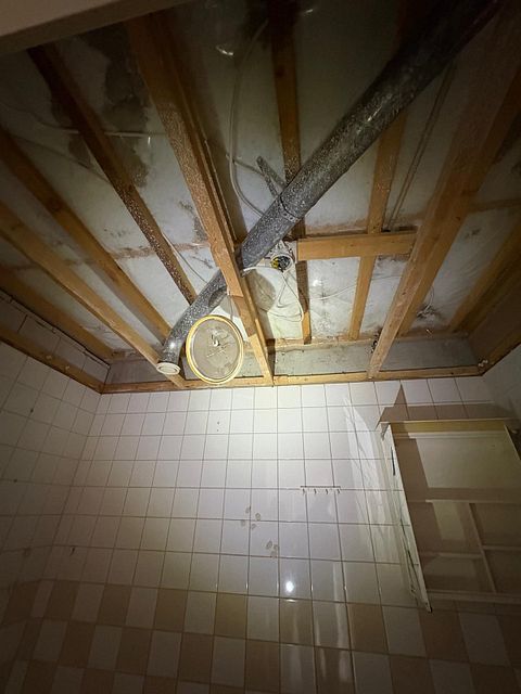 Image 19/29