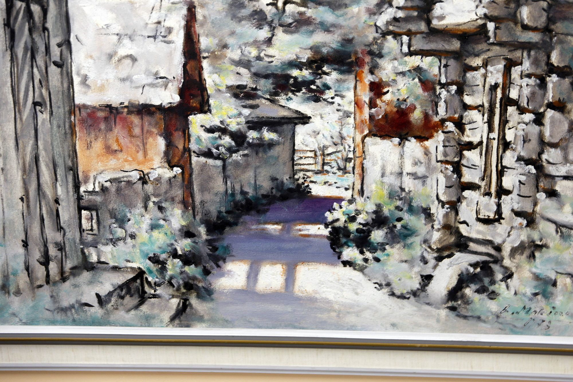 Image 9/12