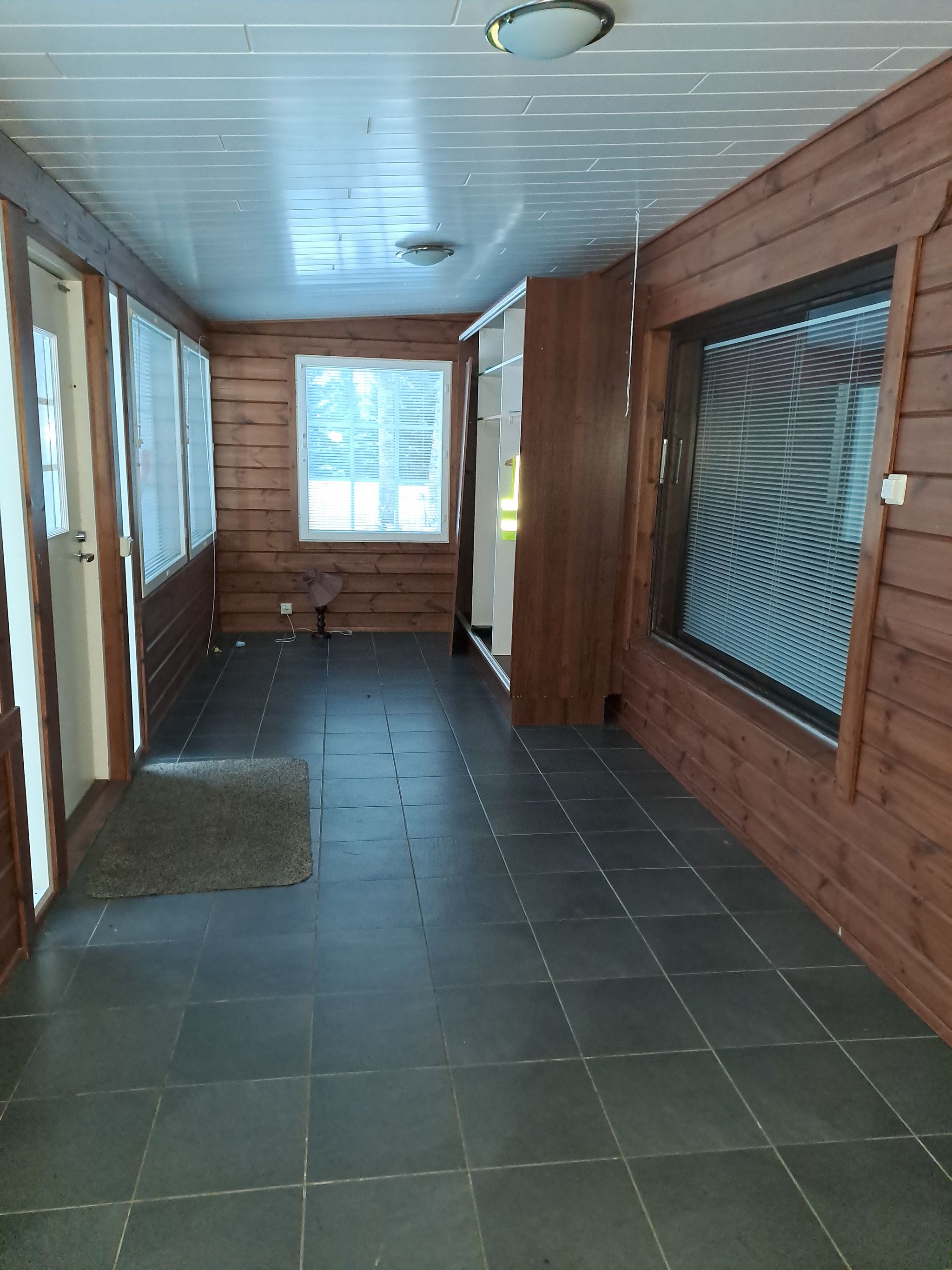 Image 17/88