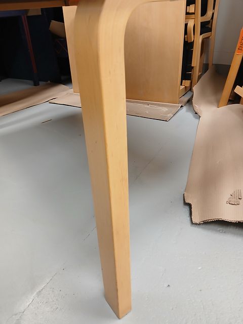 Image 4/4