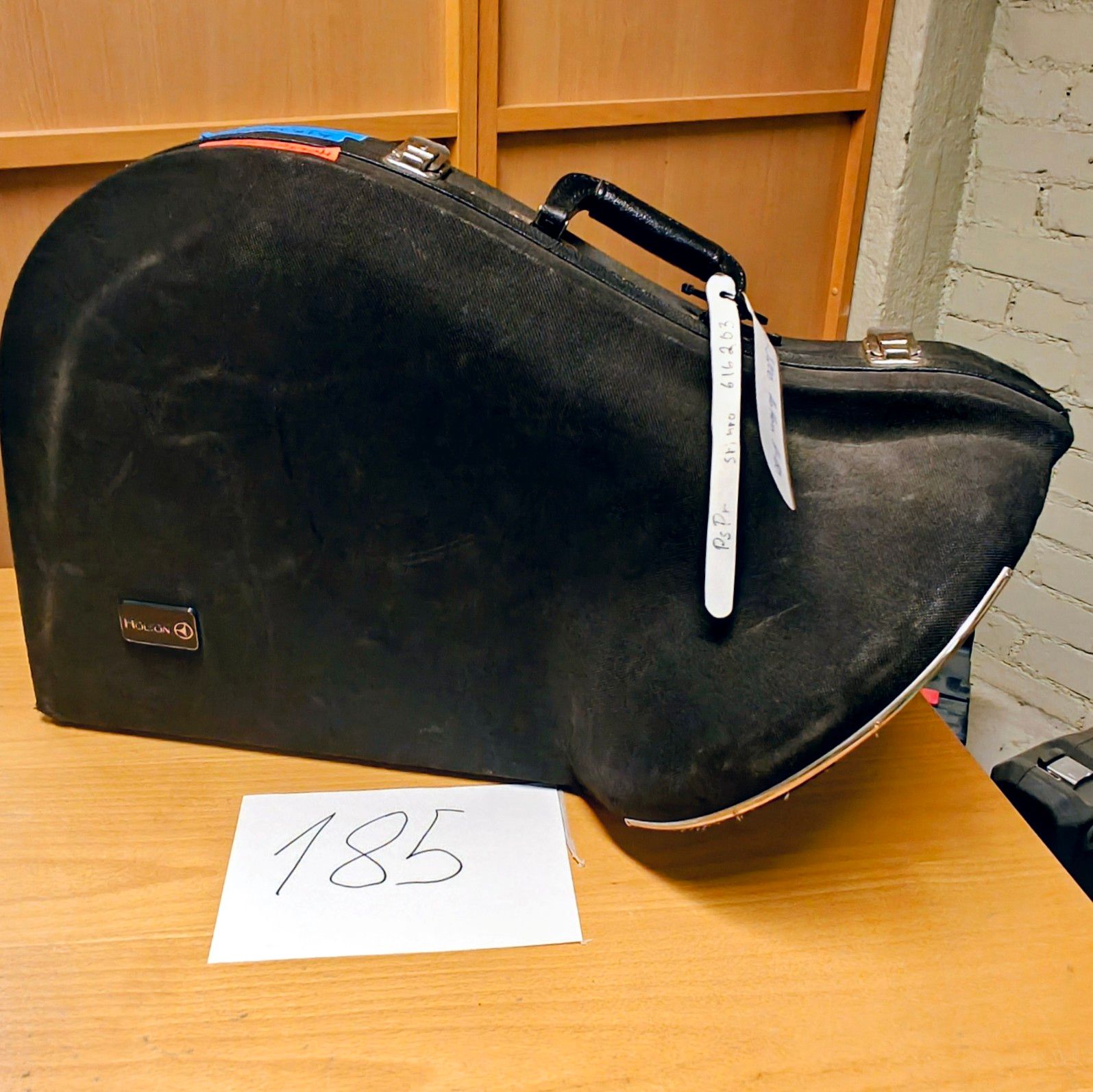 Image 2/12