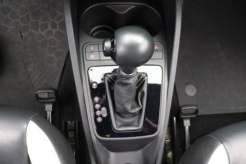 Image 15/36