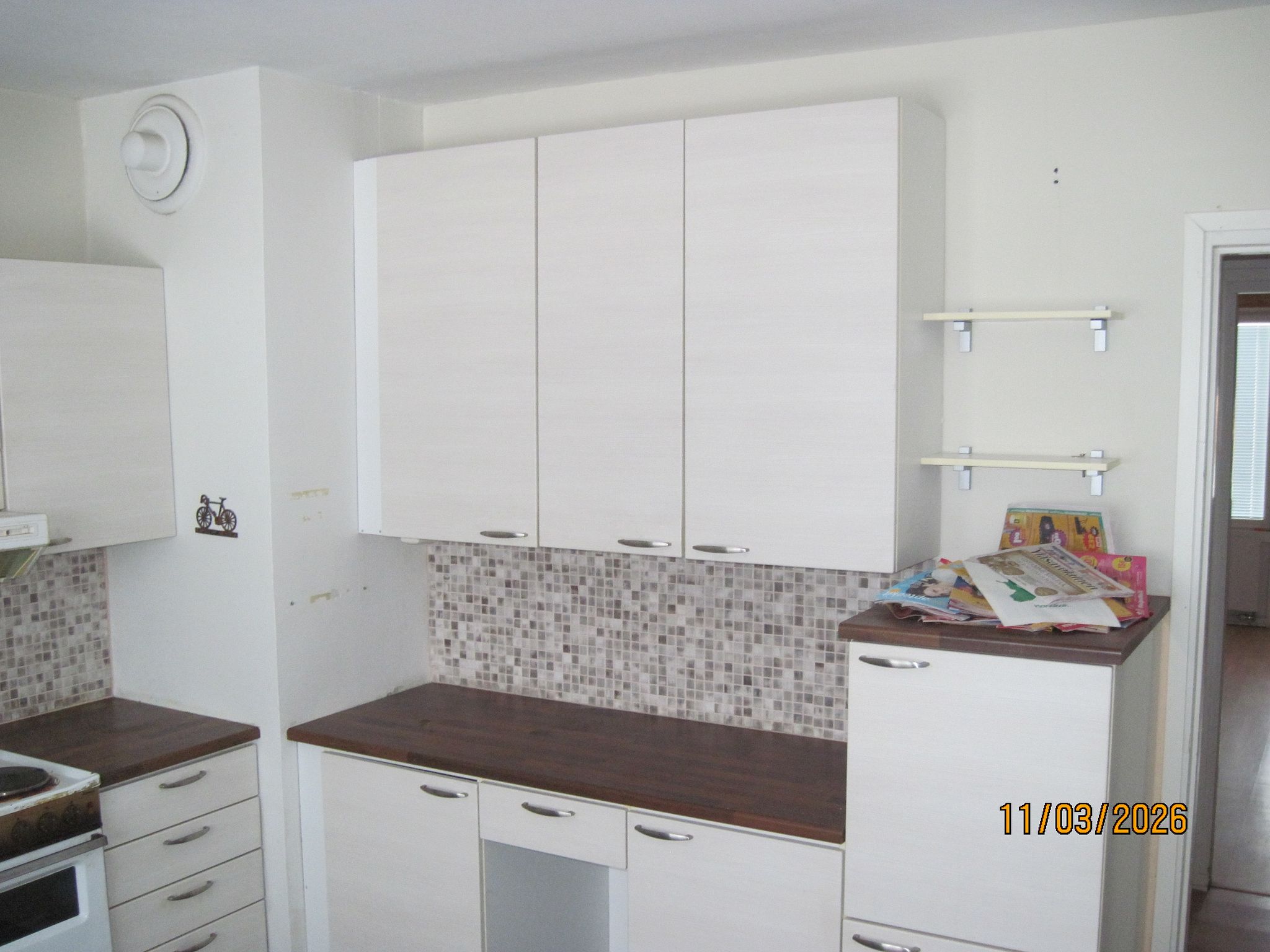 Image 12/22