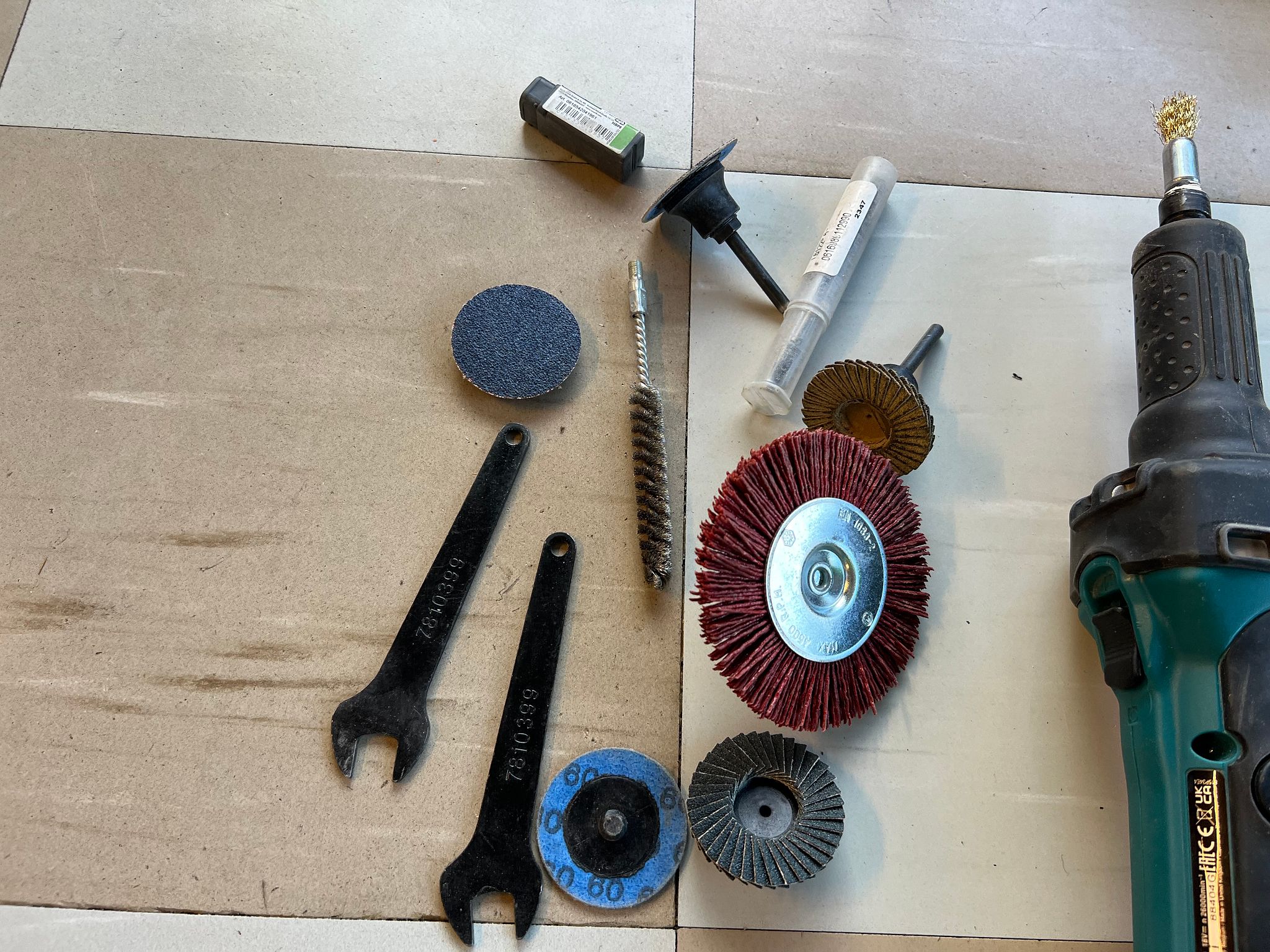 Image 11/11