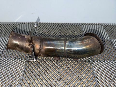 Image 3/5