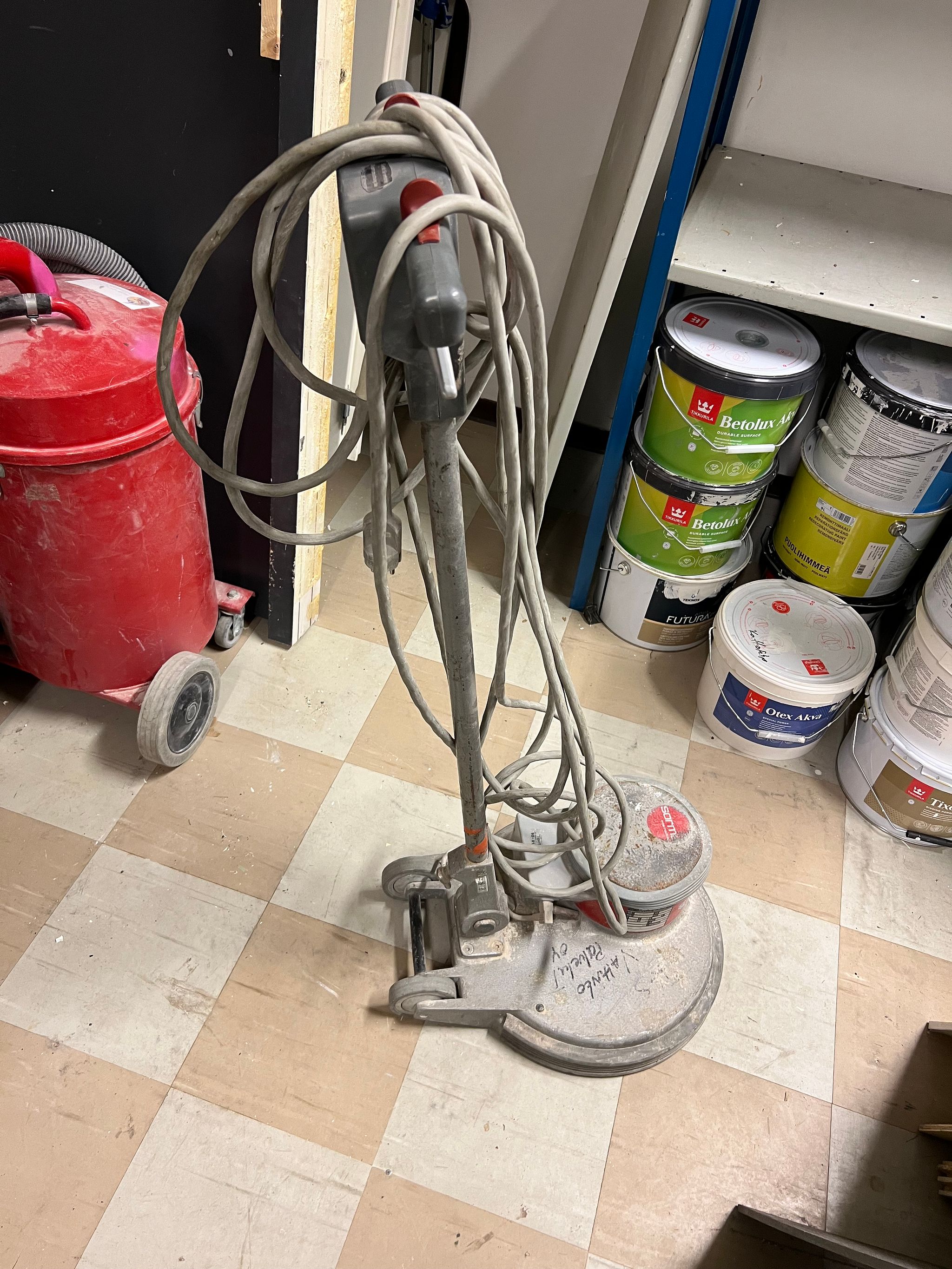 Kuva 1/18