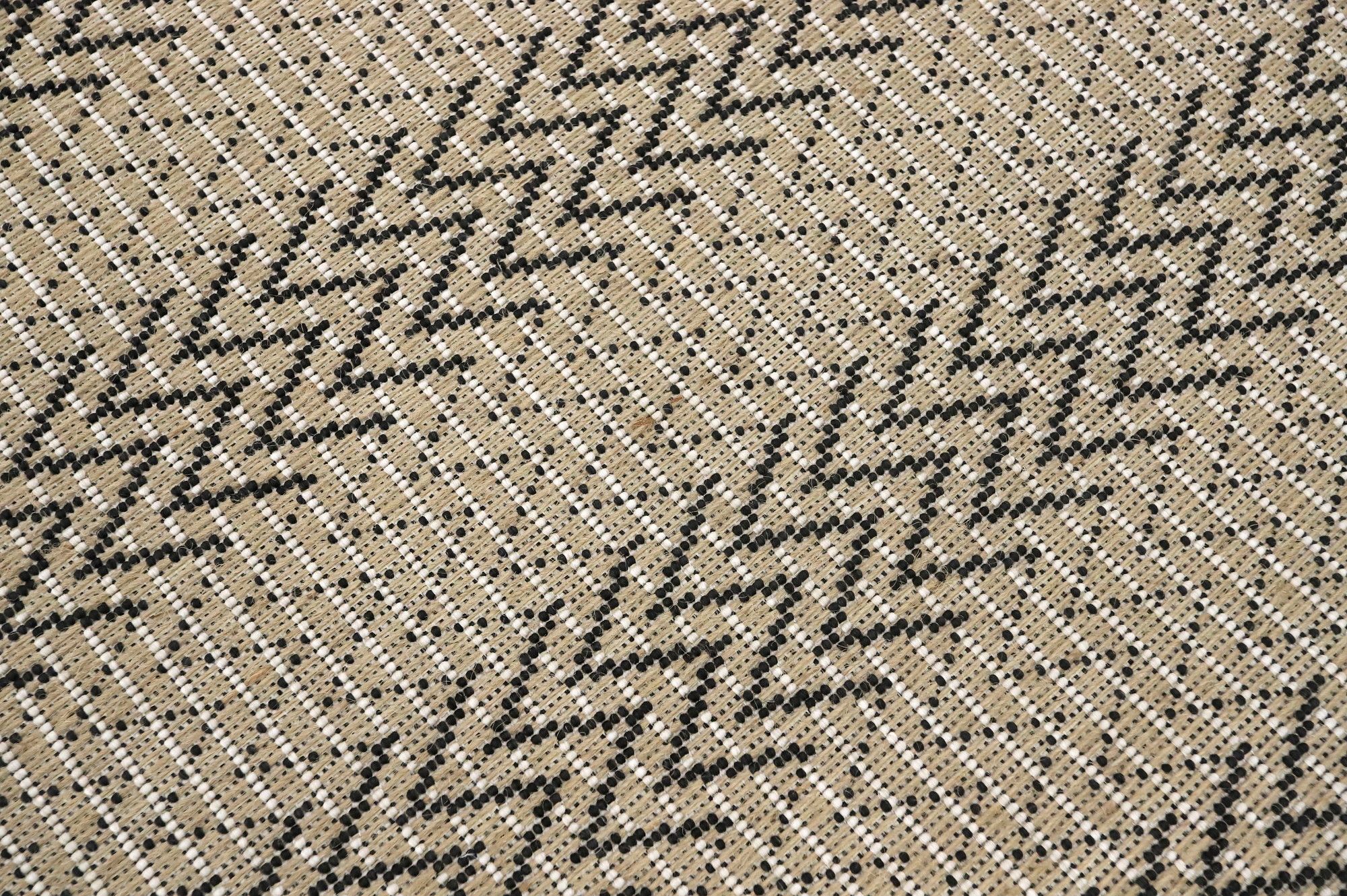Image 3/6