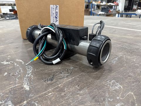 Image 8/10