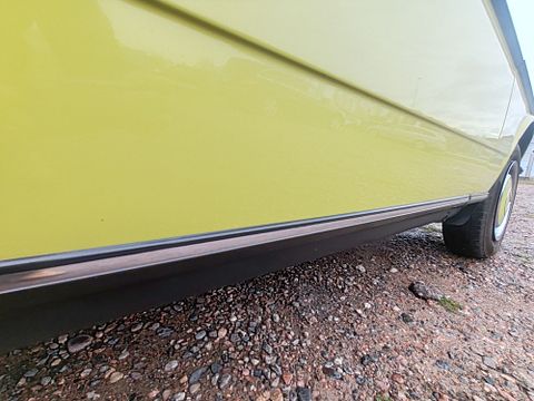 Image 17/61