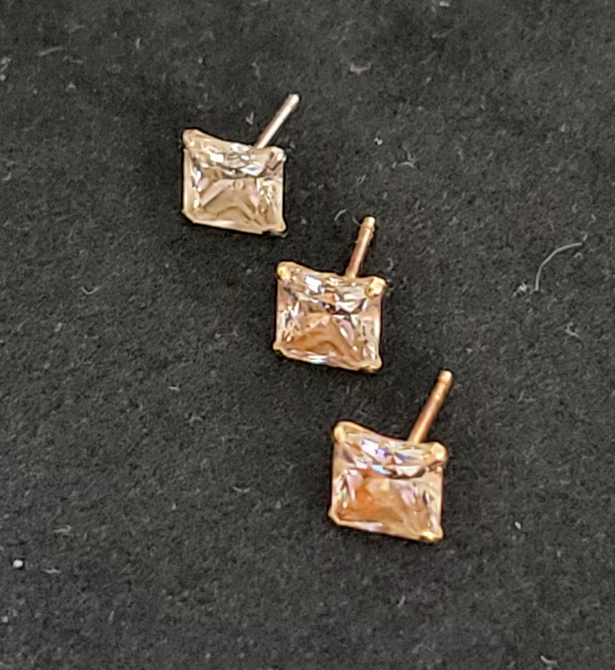 Image 8/8
