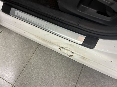 Image 11/36