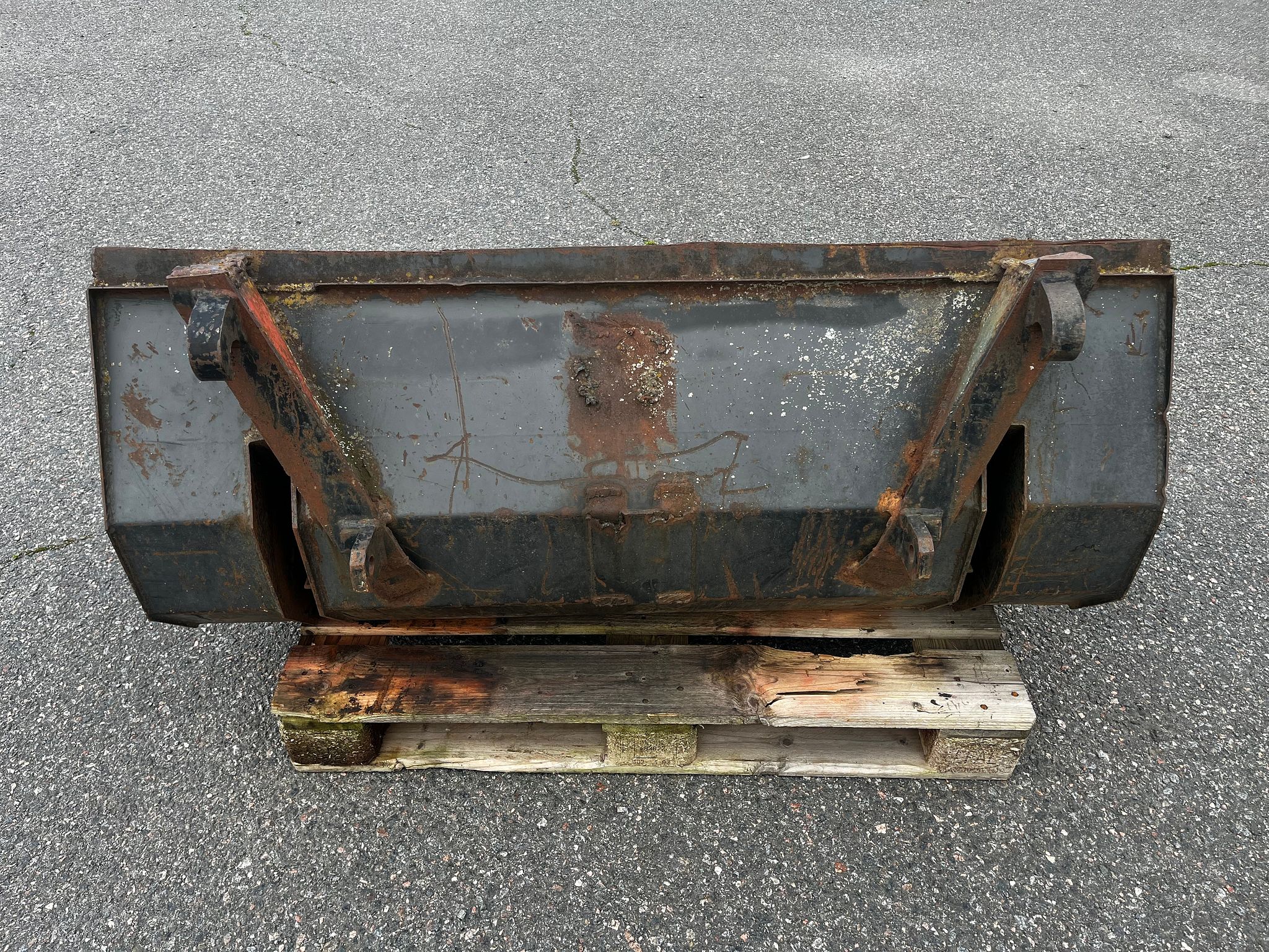 Image 1/4