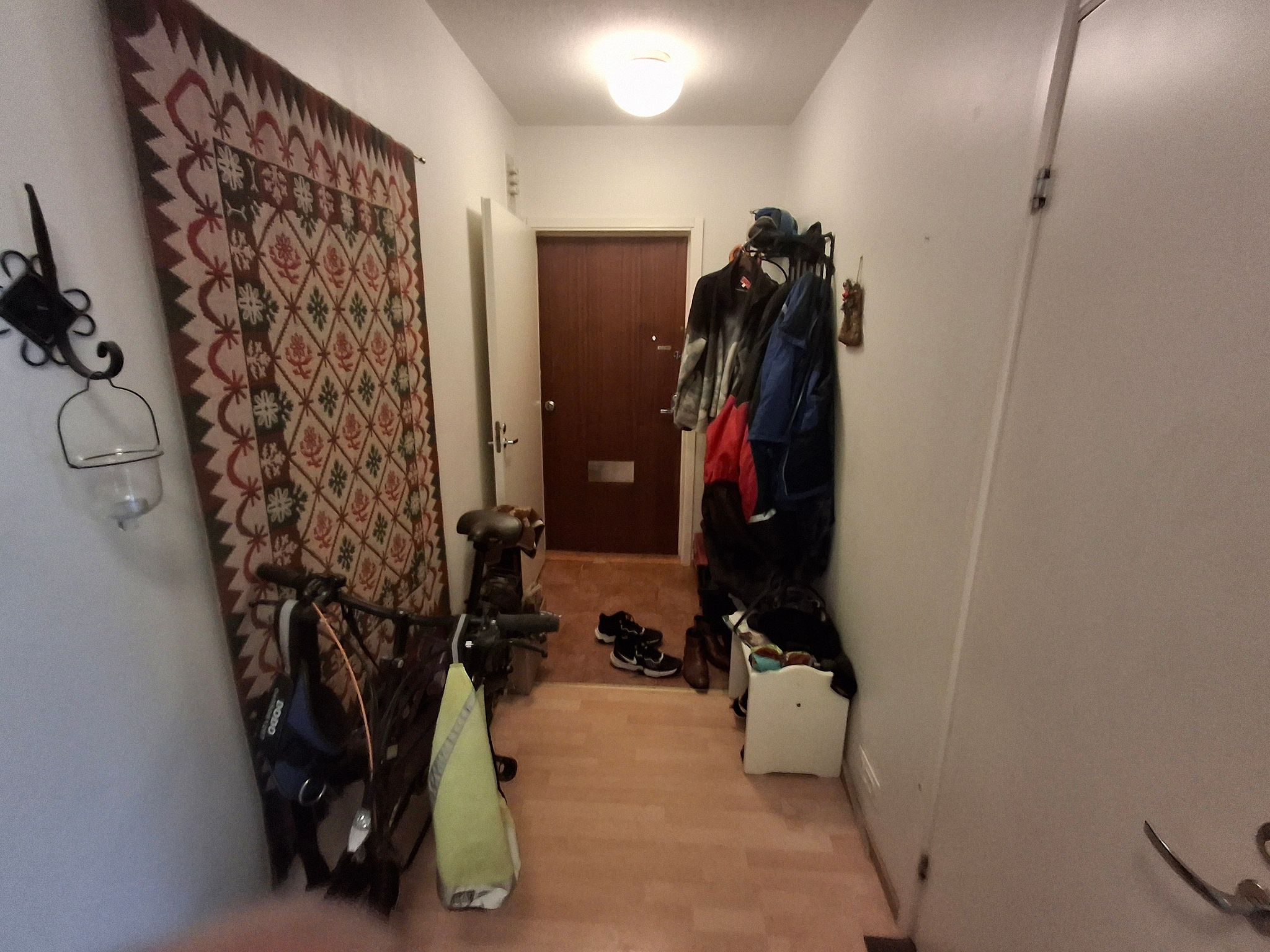 Image 3/10