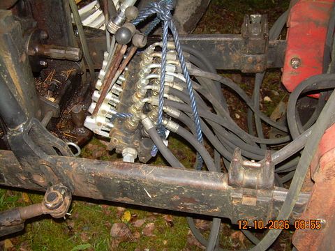 Image 8/9