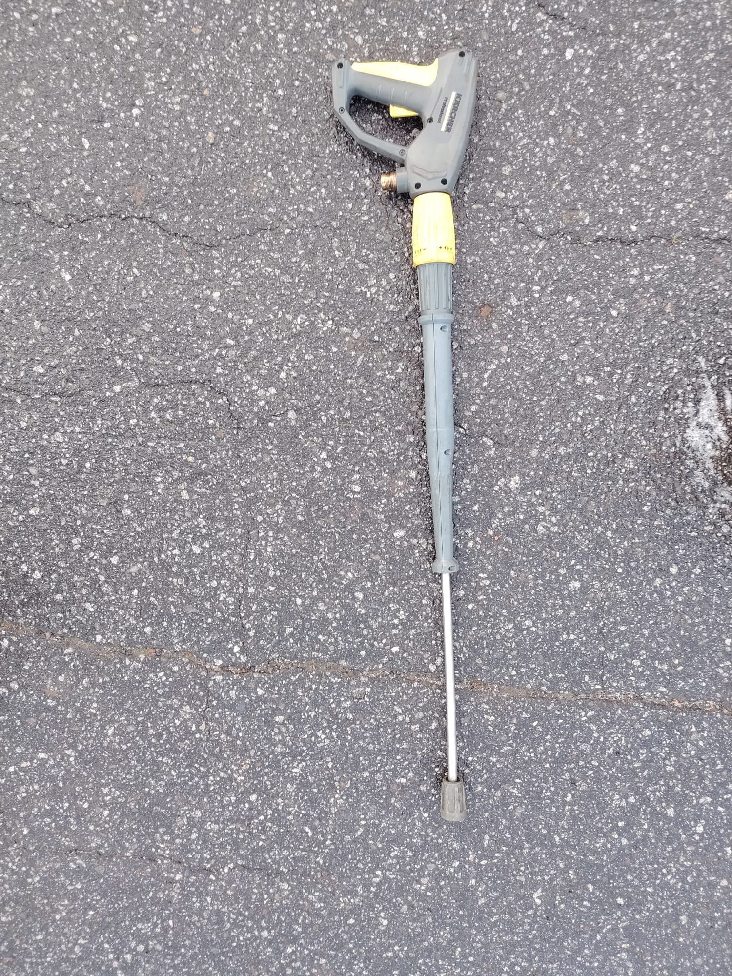 Image 8/10