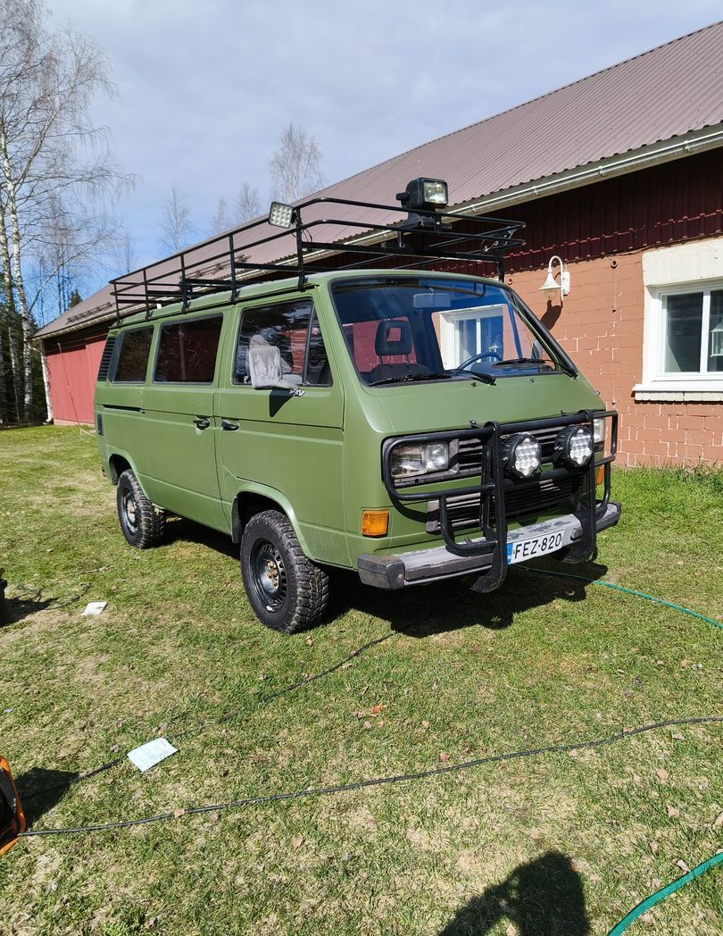 Image 1/24