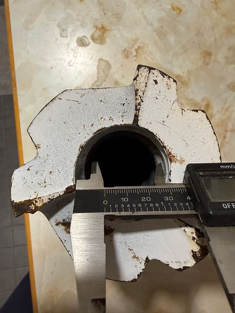Image 6/17