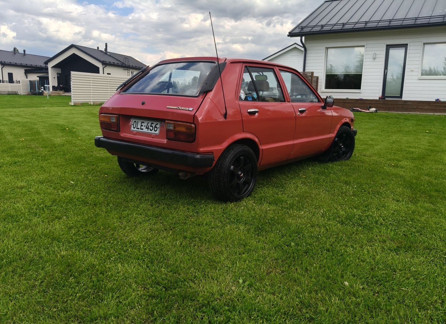 Image 3/20