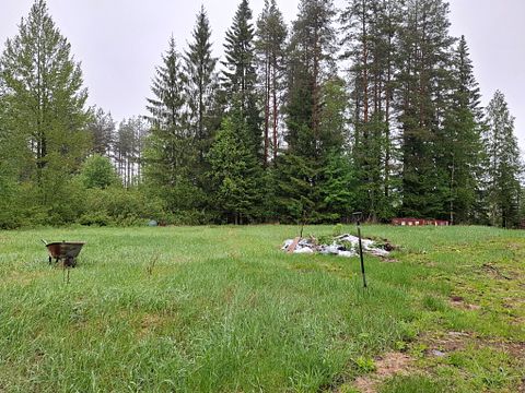 Image 2/40