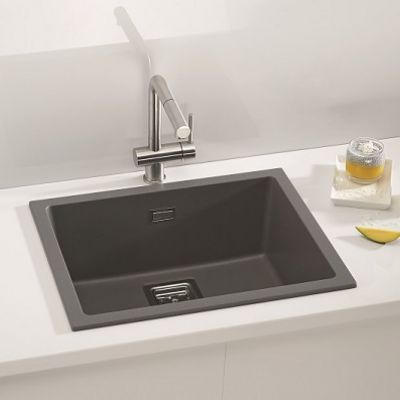 Image 2/7