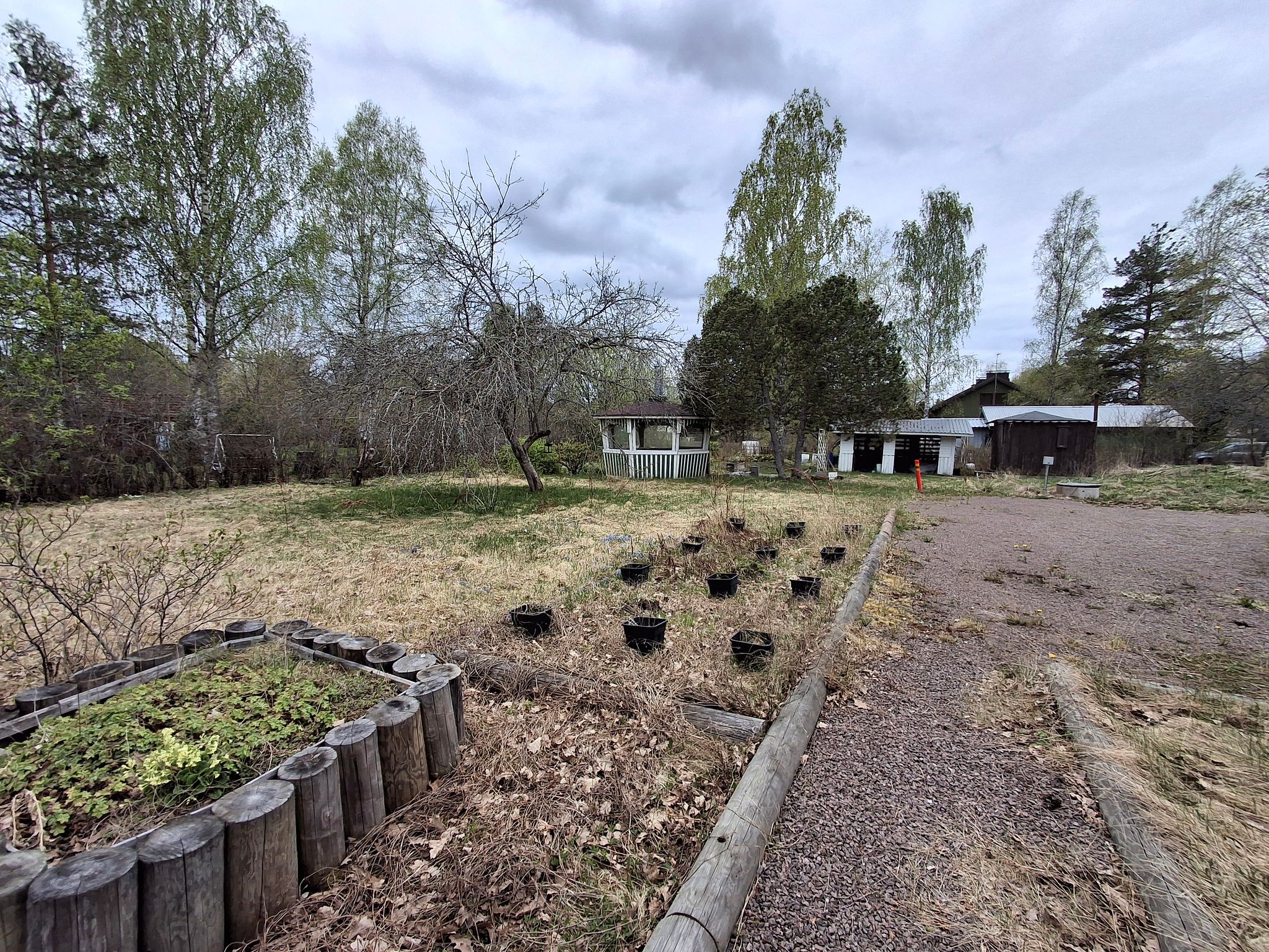 Image 6/36