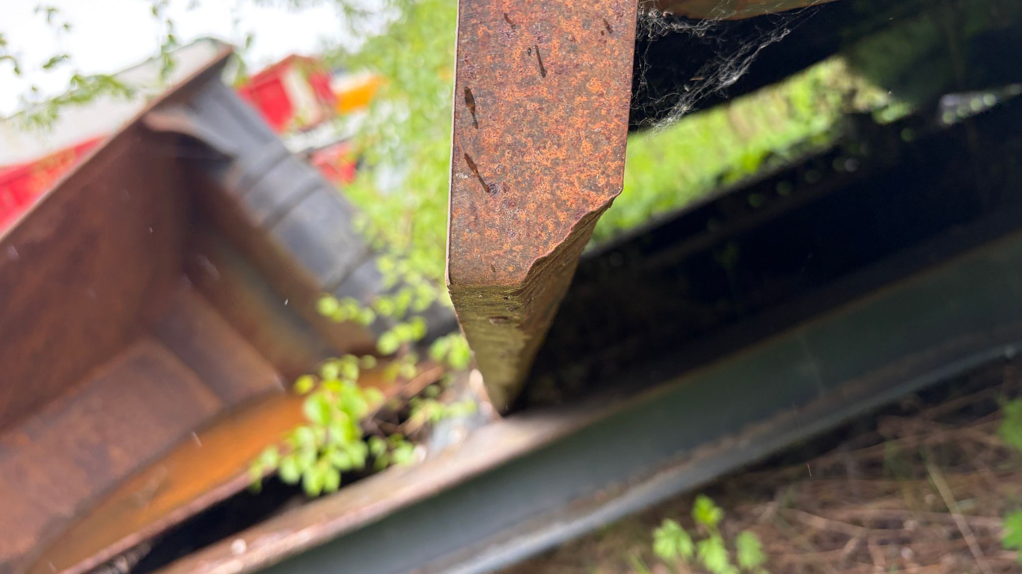 Image 5/6