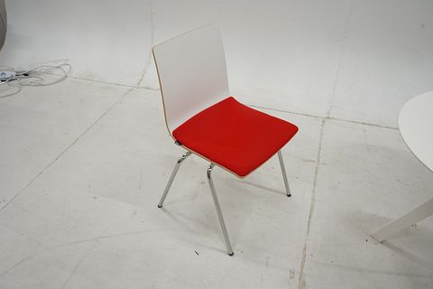 Image 6/8