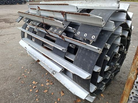 Image 6/9