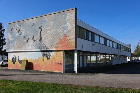 Image 1/5