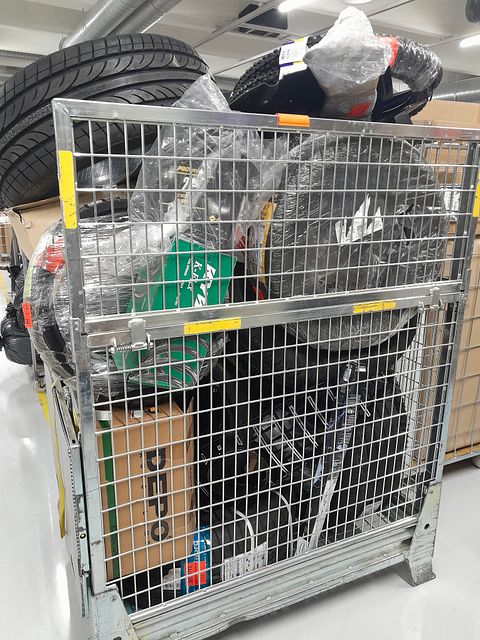 Image 2/2
