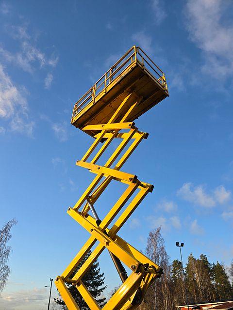 Image 9/38