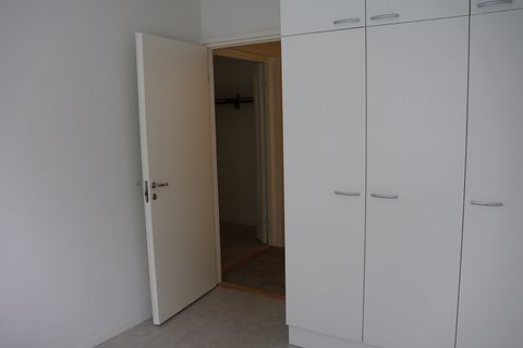 Image 9/12