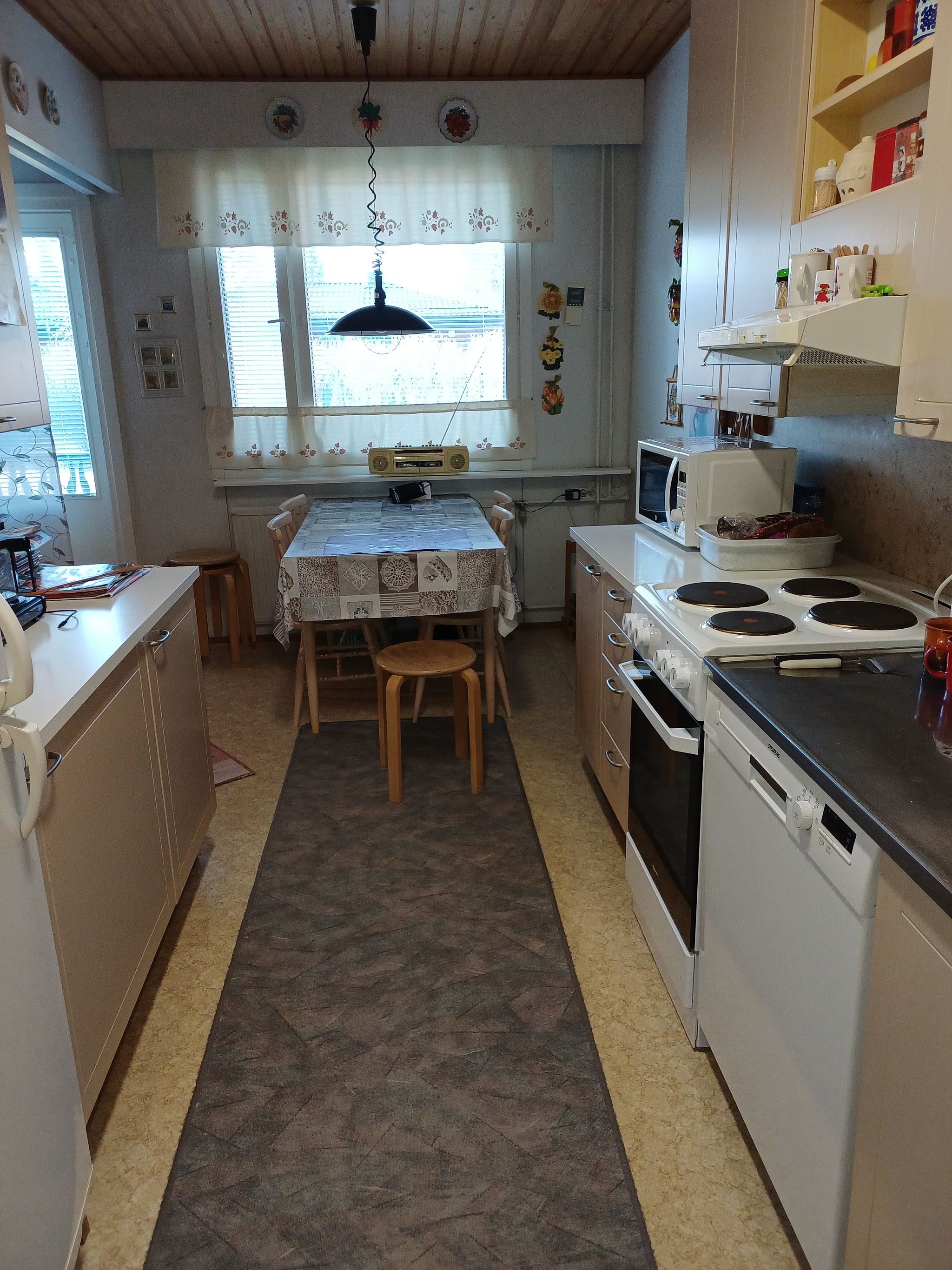 Image 7/14