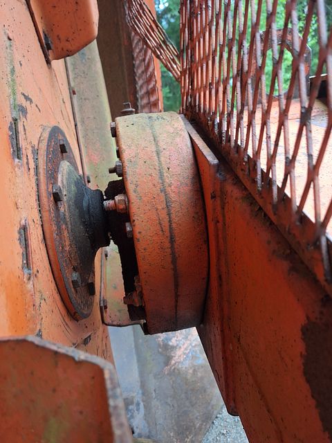 Image 7/9