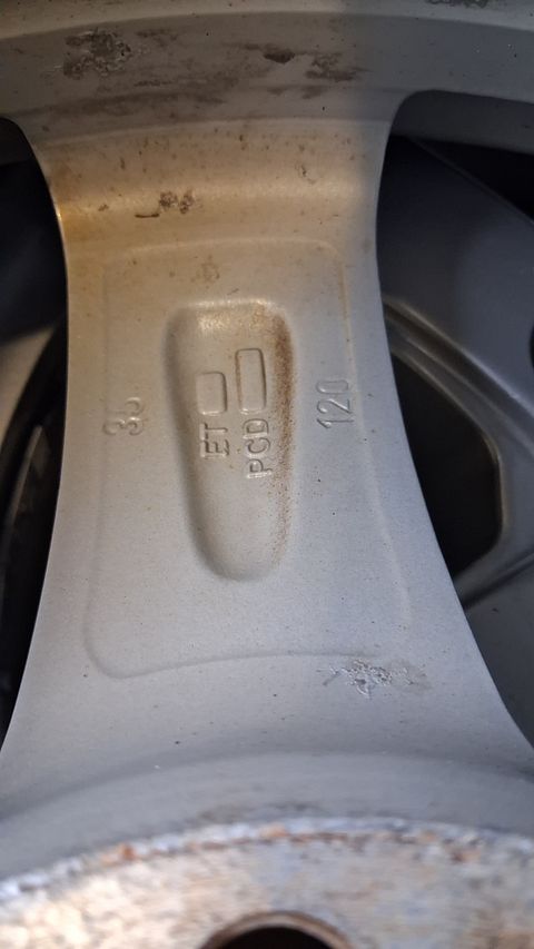 Image 7/18