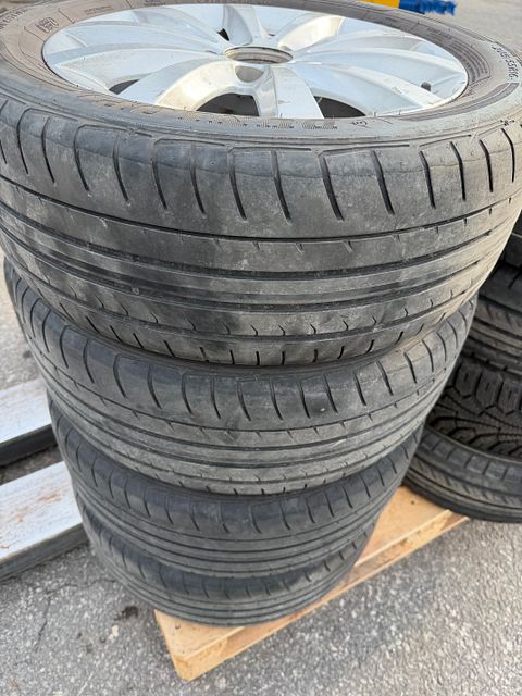 Image 2/5