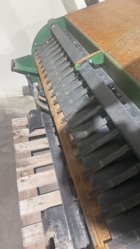 Image 6/8