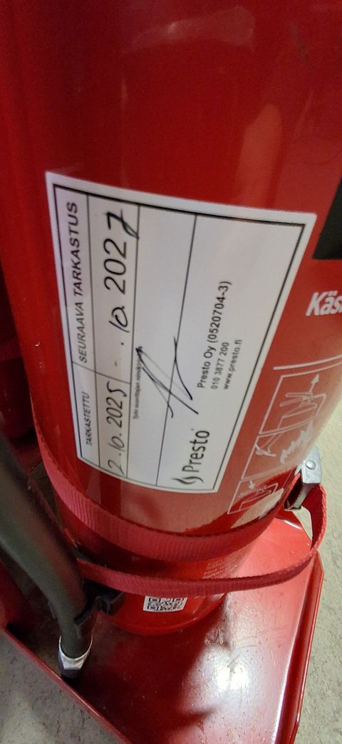 Image 2/7