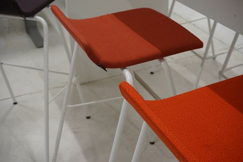 Image 8/10