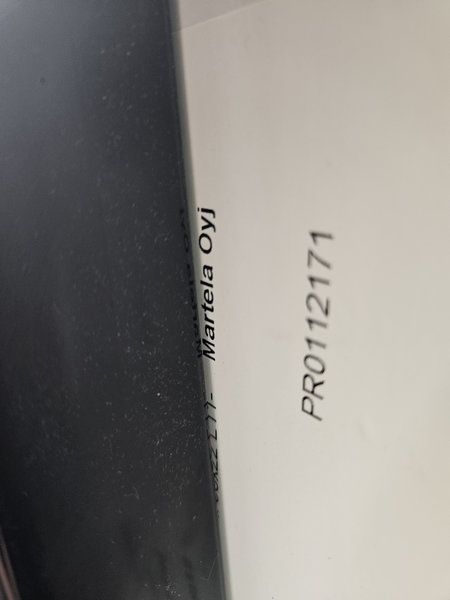 Image 8/8