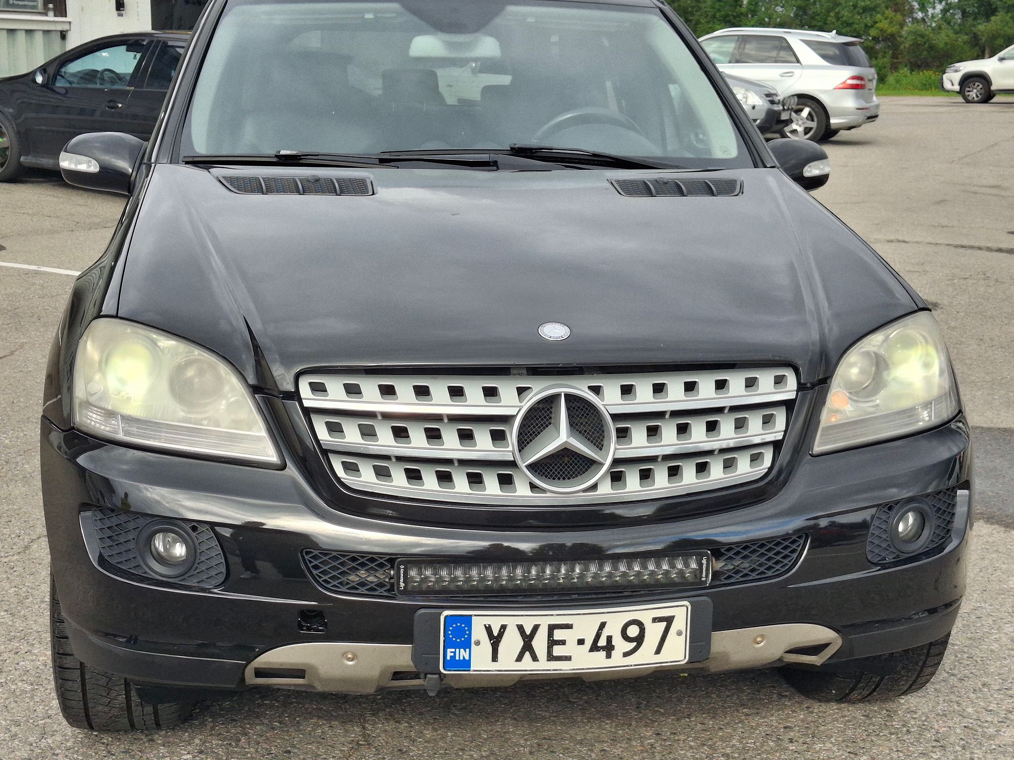 Image 1/12