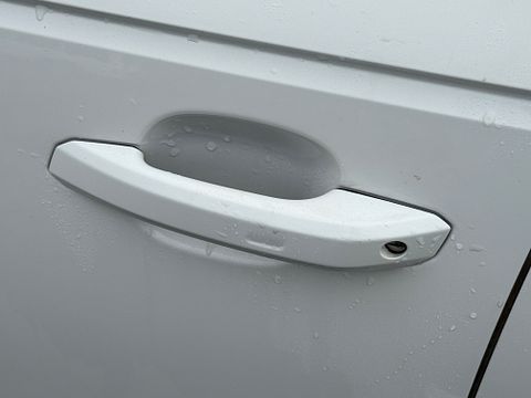 Image 9/53