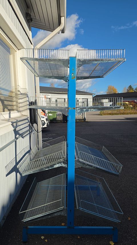 Image 2/5