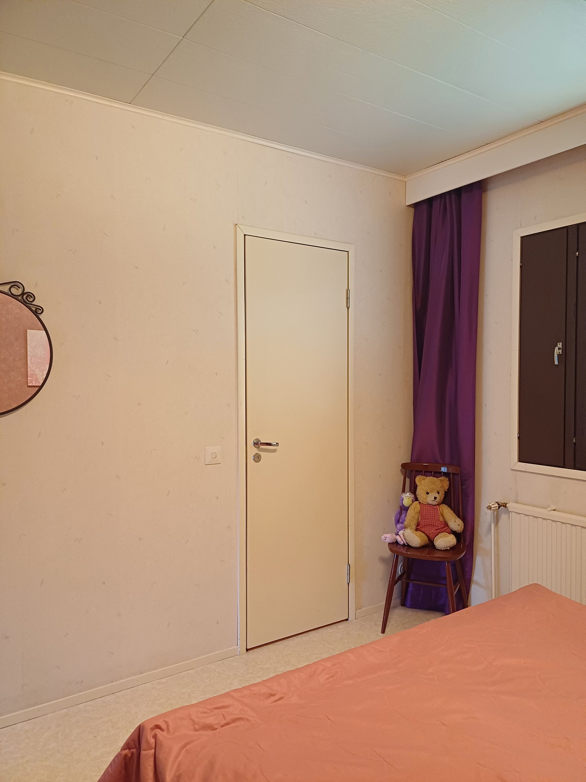 Image 33/53