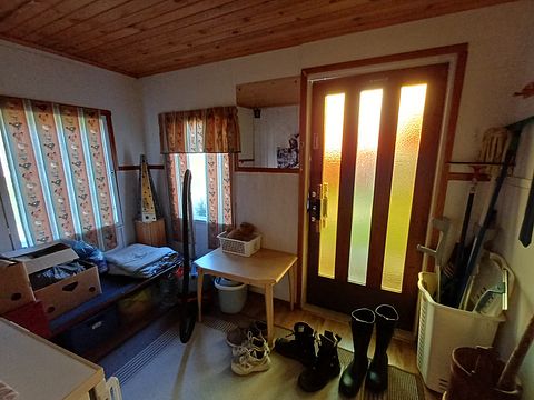 Image 8/45
