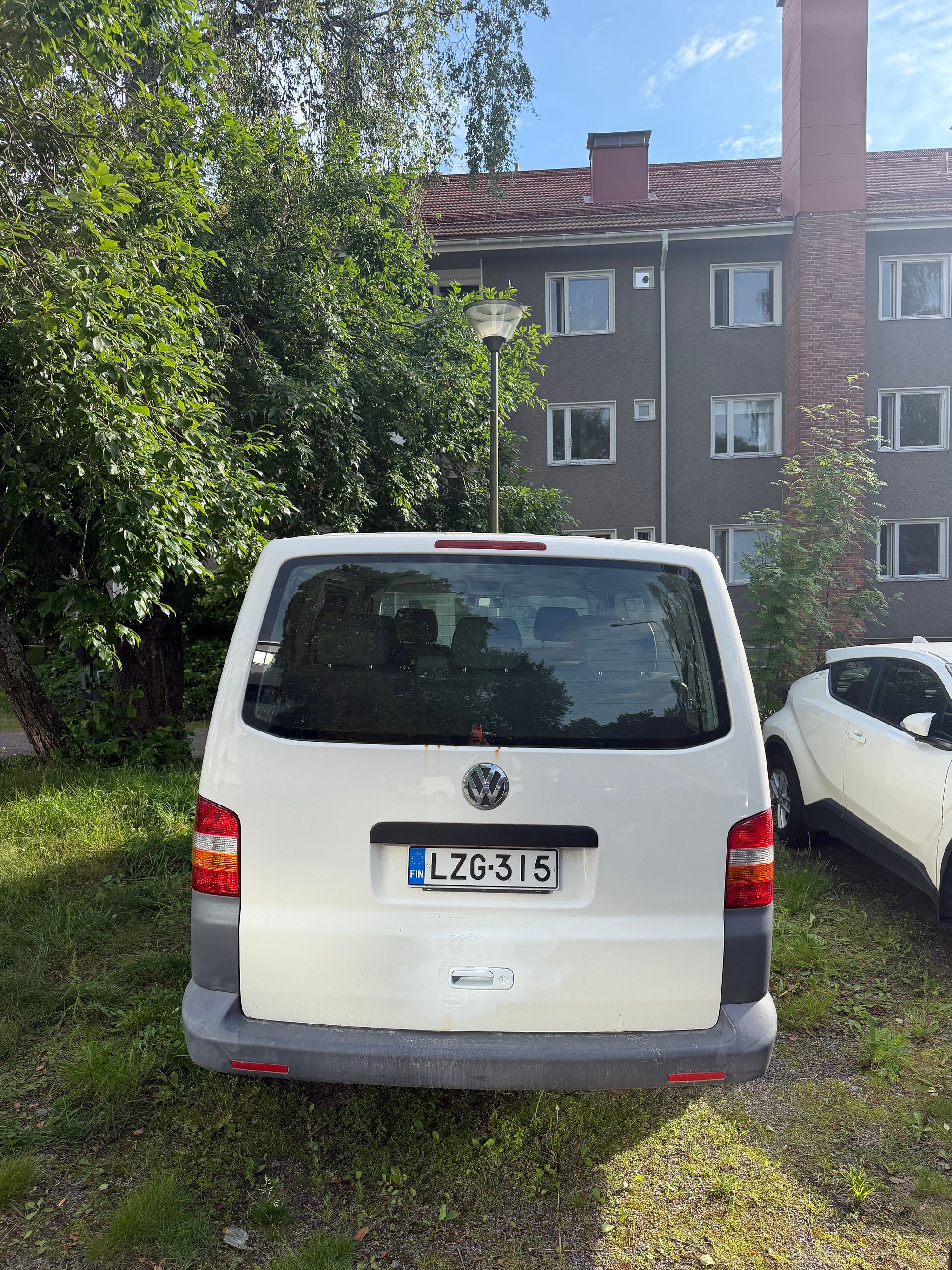 Image 12/34