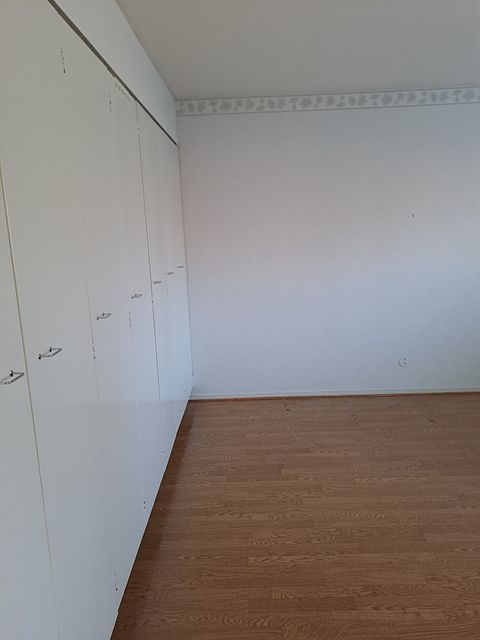 Image 5/11